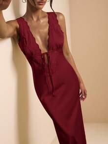 SHEIN BAE 春夏纯黄色性感优雅深 V 领系带蕾丝边缎面长款连衣裙，适合情人节、派对、音乐节、伴娘、舞会、度假 - 酒紅色 - 查看 6