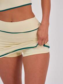 Musera Sport 撞色包边细节小开衩运动健身裙裤（仅限裙裤），适用于板式网球、网球、壁球、匹克球等运动健身。 - 奶油色 - 查看 3