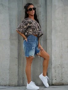SAYEHFBABY Women's Camo Print Knit Short Sleeve Cropped Top - Multicolor - View 5