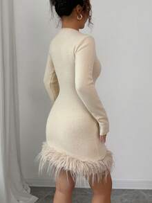 Elenzga 女式流苏边圆领长袖修身优雅针织连衣裙 - 杏色 - 查看 2