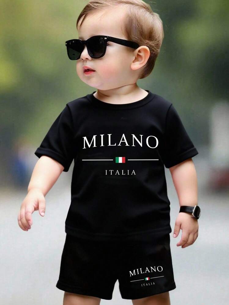 GraphicGems 2pcs Toddler Boys Casual Heart & Letter Print Short