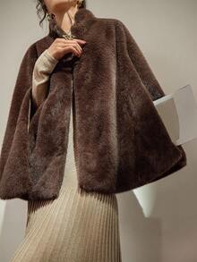 DAZY 仿毛领斗篷夹克，女士温暖毛绒披肩外套，秋冬款 - 棕色 - 查看 11