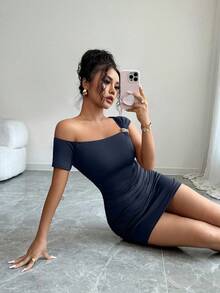 INAWLY 女士优雅性感不对称肩部金属扣褶饰迷你连衣裙，适合度假、约会和通勤 - 藏蓝色 - 查看 8