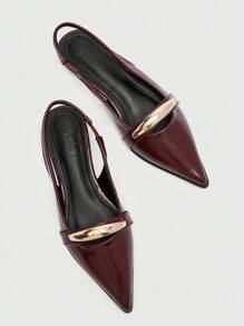 CUCCOO BIZCHIC 女士尖头平底鞋，带金属扣和后带，简约纯色基本款通勤露跟平底鞋，酒红色