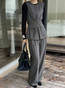 DAZY Bộ 2 món đồ mặc nhà màu trơn dành cho nữ: áo vest cổ tròn có thắt lưng và quần ống rộng. - Xám - Xem 6