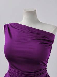 Sunspun Plus Size Off Shoulder Ruched High Stretch Dark Coffee Cropped Casual T-Shirt, & Minimalist For Beach, Date, Party