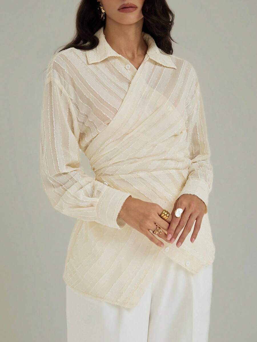 Modelyn Elegante, asymmetrische Bluse aus Jacquard-Stoff für Damen, modische, lässige und elegante Herbstkleidung für Damen. Herbstoberteile, Damenhemden, Damenkorsett-Oberteile, modische Hemden mit Taillenbesatz für den Arbeits- und Schulanfang, Party-, Geburtstags- und Abendhemden, Herbstpullover für Damen, Halloweenkostüme und kleidähnliche Korsett-Oberteile, perfekt für Mütter. - Weiss - Übersicht 1