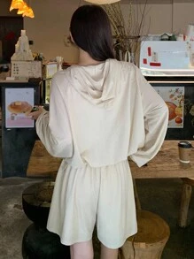 DAZY Conjunto de 2 piezas de camisa con capucha y shorts casuales de estilo japonés para mujer - Albaricoque - Ver 2