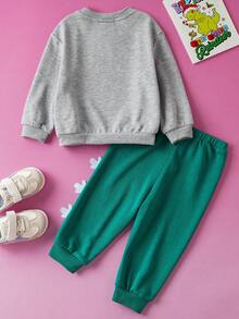 Nick 90s | SHEIN Baby Boy Cartoon Dinosaur & Letter Graphic Crew Neck Long Sleeve Knit Sweatshirt & Pants 2 Pieces Set - Green - View 2