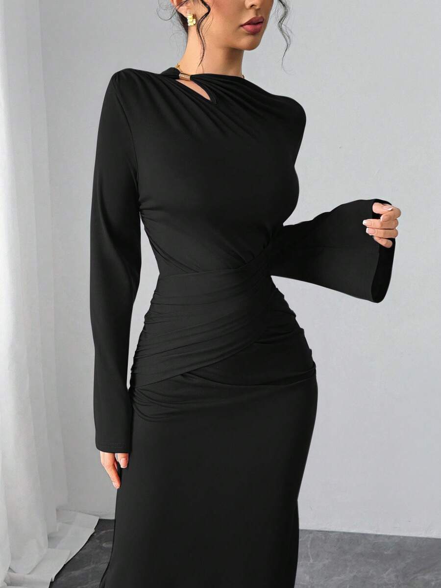 Modelyn Abito elegante da donna a maniche a campana di colore unito - nero - Visualizzare 1