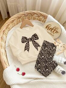 SHEIN 浅杏色可爱复古豹纹蝴蝶结图案女婴休闲针织柔软厚圆领长袖运动衫和打底裤套装，适合秋冬季 - 彩色 - 查看 4