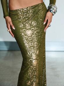 KIZN Snake Print Sleek Fitted Maxi Skirt Set Evening Party Skirt Formal Fashion Metallic Fall Winter Collection - Green - View 4