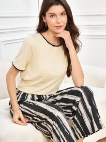 Miaspire 2pcs Women Casual Outfit, Contrast Color Strap Patchwork T-Shirt Top And Striped Print Pants Set,Teacher Outfits For Women,Going Out Sets Women,Business Casual Woman,Basic Sets,Stripe Print Two-Piece Suit,Women's Two-Piece Set: Casual, Contrasting Color Webbing Patchwork T-Shirt Top And Striped Print Trousers For Everyday Outings