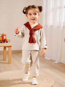 SHEIN Playful Pals Conjunto de 3 piezas para niña joven con camiseta de manga larga texturizada, pantalones y bufanda, estilo campestre, a juego familiar para otoño, casual, vacaciones, Halloween, Navidad y otoño - Caqui - Ver 8