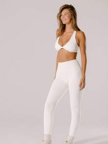 Aralina Leisurewear Pastel Pink Supportive Deep-V Active Twist Crop Top With Bag - White - View 9