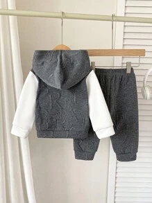 SHEIN Playful Pals 2件組男嬰灰色休閒秋季開學季小童提花連帽T恤與彈性腰長褲套裝 舒適嬰兒冬裝 6個月-3歲男童 - 深灰色 - 查看 2