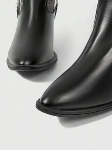 ROMWE Fairycore Giày bốt cao gót mũi nhọn màu đen dành cho nữ, giày bốt cao cổ kiểu dáng đại học, giày bốt da cổ chữ V thêu, giày bốt cao đến giữa bắp chân - màu đen - Xem 10