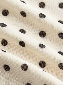 SHEIN MOD 大码女式休闲优雅度假风格波尔卡圆点印花前结不对称下摆修身背心，夏季 - 彩色 - 查看 6