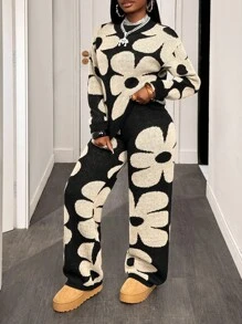 BamGleam 女士休闲花卉图案针织毛衣和裤子两件套，秋冬 - 杏色 - 查看 3