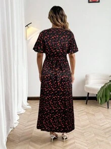 Flirla Đầm thời trang tay ngắn xếp nếp cổ chữ V họa tiết hoa nhỏ xinh dành cho nữ cỡ lớn - màu đen - Xem 2