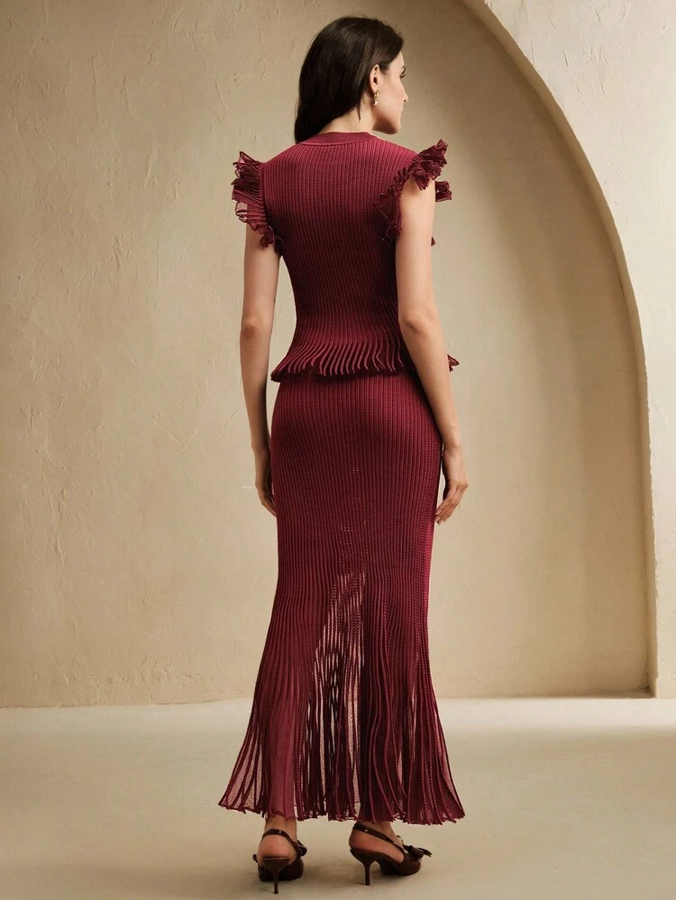 Women's Elegant Round Neck Ruffle Hem Cap Sleeve Knit Top And Mermaid Hem Knit Skirt 2 Pieces Set