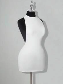 SHEIN ICON Váy ngắn hở lưng gợi cảm, đơn sắc, dáng chữ thập - trắng - Xem 5