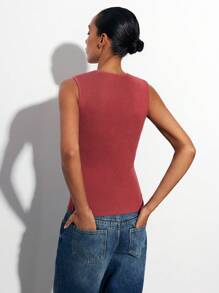 Maija 女士红色无袖休闲针织上衣，纽扣设计，圆领，性感时尚，通勤和日常穿着舒适。 - 紅色 - 查看 4