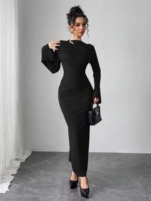 Modelyn Abito elegante da donna a maniche a campana di colore unito - nero - Visualizzare 3