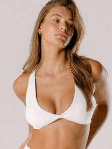 Aralina Leisurewear Pastel Pink Supportive Deep-V Active Twist Crop Top With Bag - White - View 4