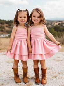 SHEIN فستان جينز عام مريح للأطفال البنات زر خلفي واسترخاء مع كشكشة على الهيمة