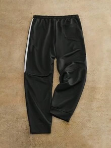Manfinity VCAY 2 件套男士休闲针织连帽衫运动服男士黑色两件套运动服套装男士黑色连帽衫和慢跑裤套装男士黑色运动服套装男士黑色运动服黑色两件套男士男士黑色两件套男士连帽衫和运动裤套装男士运动服套装男士慢跑裤套装男士两件套运动服 - 黑色 - 查看 4