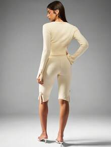 MISSGUIDED Set coordinato in maglia con cardigan corto e pantaloncini ciclisti, elegante con bottoni davanti, dettagli con orlo a costine e coulisse, outfit in due pezzi autunno/inverno - Albicocca - Visualizzare 2