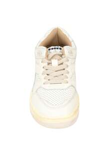 B. 560 Apulia Used Italy 20013 Unisex Sneakers 201179235 - White - View 3