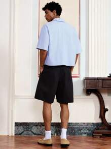 SWAVVY 2 件男士梭织休闲宽松短袖衬衫和松紧腰直筒短裤套装