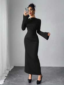 Modelyn Abito elegante da donna a maniche a campana di colore unito - nero - Visualizzare 4
