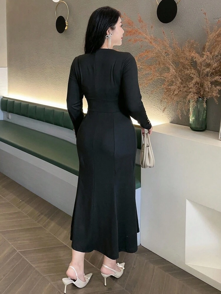 Dazy Plus Plus Size V-Neck Elastic Fitted Long Sleeve Double-Breasted Wrap Long Black Elegant Cocktail Dress Prom Dress