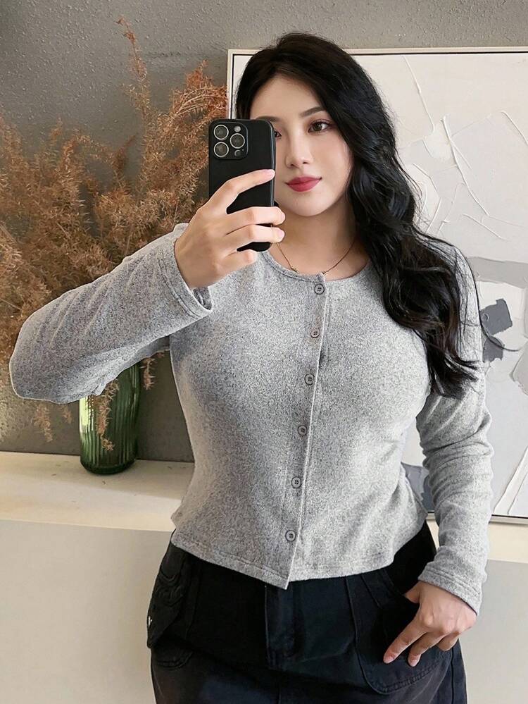 Dazy Plus Plus Size Women Solid Color Crew Neck Tight Cardigan Long Sleeve T-Shirt, Early Autumn