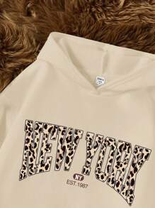 SHEIN Leap Crew Leopard Print Letter, Tween Girl Casual Long Sleeve Hooded Thick Sweatshirt, Suitable For Autumn/Winter Fall - Beige - View 3