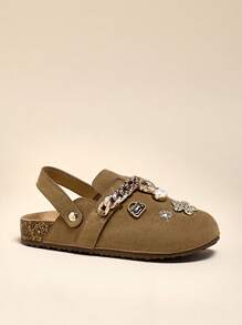Mini mi Sandal Bakiak BS Suede Taupe dengan Aksen Emas yang Menawan - Kenyamanan Sepanjang Hari, Dari Makan Siang hingga Toko Buku - Krem - View 3