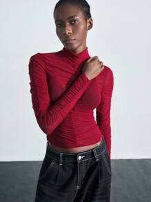 Maija Áo cánh tay dài ôm vừa vặn, cổ cao màu đỏ tía, họa tiết hình giọt nước, thiết kế hiện đại, giản dị, đa năng - Màu Đỏ Sâu - Xem 6