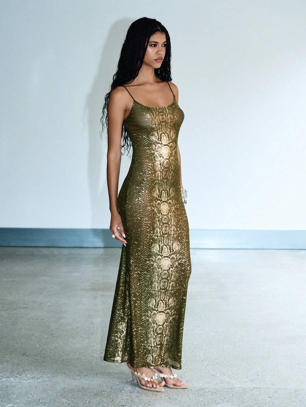 snake formal dress KIZN Print Maxi Spaghetti Strap Empire Waist Fitted Evening Gown Metallic Sheen Long Party Dress｜MISSGUIDED SID-ID22886