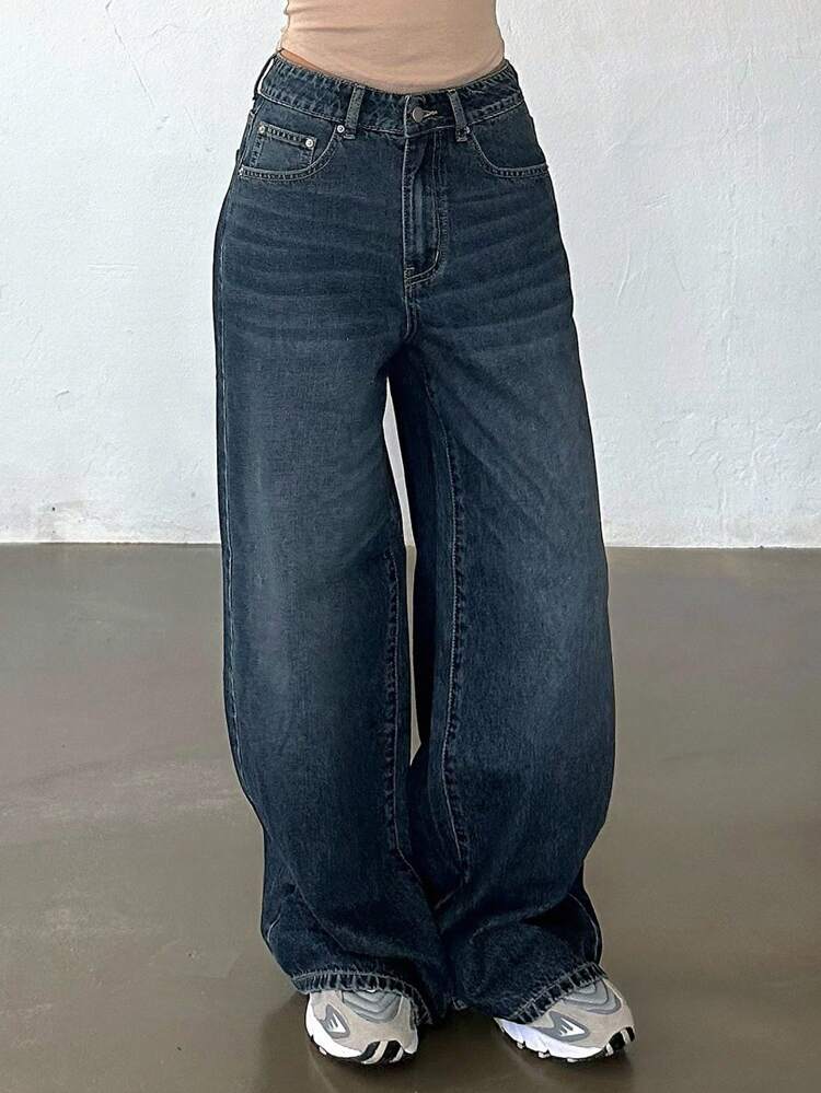 Women's Straight Pocket Loose Casual Jeans