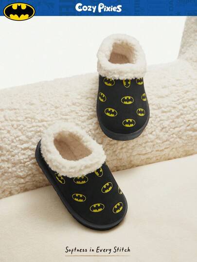 Cozy Pixies BATMAN X Cozy Pixies 1 Pair Boys' Black DC Cartoon Fashionable Cool Design Fleece Lined Warm Winter Slippers, Comfortable Lightweight Slip-On Casual Shoes Suitable For Daily Wear & Sports