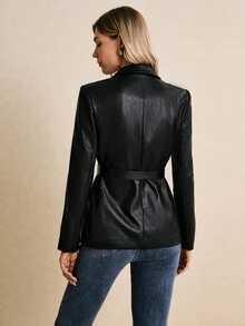 Poéselle Blazer de piel sintética negra, combinado con un cinturón de moda, blazer de piel sintética con cinturón para mujer - abrigo de piel sintética con hebilla dorada, blazer de piel sintética, blazer con cinturón para mujer, chaqueta de piel sintética, blazer negro, estilo de lujo tranquilo, prenda básica esencial del armario cápsula, básicos elevados, blazer minimalista y elegante, disfraces de Halloween, blazer de moda casual de piel sintética para mujer con cinturón en la cintura, simple y de moda, estilo de dinero viejo, adecuado para uso diario, salir, ir y venir, vacaciones, hogar y otras ocasiones, otoño invierno - Negro - Ver 4