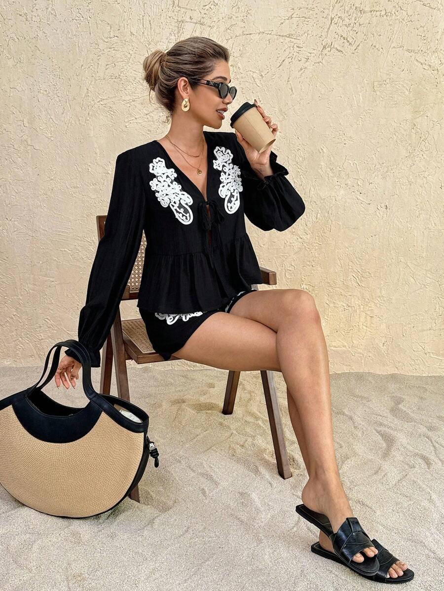 SHEIN Frenchy 2pcs Women Casual Long Sleeve Top And Loose Shorts Set Fall Women Clothes  Black Romper Women Vacation Romper Winter Black - Black - View 1