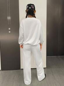 SHEIN Teenager Girls' Casual Comfortable Loose Fit Letter Graphic Crewneck Sweatshirt And Pants 2 Piece Set