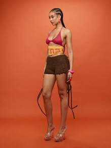 SUMWON WOMEN Quần short booty móc tua rua trang trí lễ hội bãi biển mùa hè quần short ngắn cạp cao đan câu lạc bộ thời trang quần short - Màu nâu Sô-cô-la - Xem 3