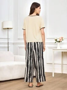 Miaspire 2pcs Women Casual Outfit, Contrast Color Strap Patchwork T-Shirt Top And Striped Print Pants Set,Teacher Outfits For Women,Going Out Sets Women,Business Casual Woman,Basic Sets,Stripe Print Two-Piece Suit,Women's Two-Piece Set: Casual, Contrasting Color Webbing Patchwork T-Shirt Top And Striped Print Trousers For Everyday Outings