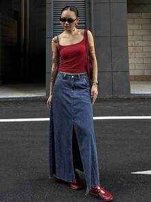 DAZY Women's Casual A-Line Denim Skirt With Pockets And Side Slit