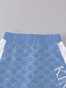 SHEIN 1 套男婴服装，全身几何图案印花，“KING”字母装饰，短袖 T 恤和短裤，休闲日常穿着，春夏季时尚之选 - 彩色 - 查看 6